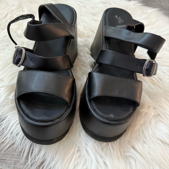 Free People Chelsea Strappy Platform Sandals - Picture 7 of 10